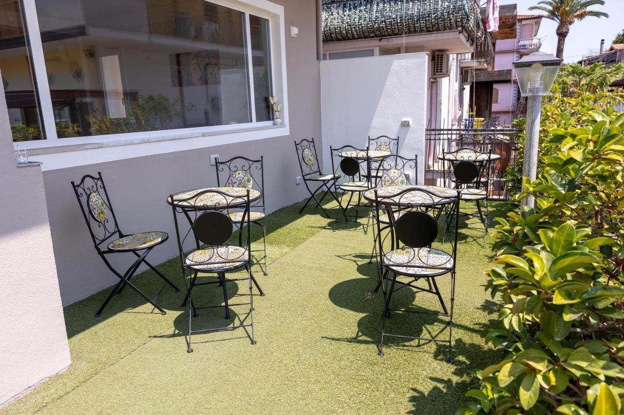 Sicily In Love 2 - Rooms & Breakfast Taormina Exterior foto